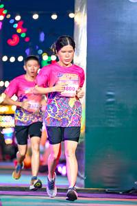 BIB: 800
                            <button type="button" onclick="openModal(24686327)" class="btn btn-primary btn-sm float-right btn-popup" data-toggle="modal" data-target=".modal-high-quality">
                        <i class="fas fa-shopping-cart"></i> Add to Cart
                    </button>
                                            <button type="button" onclick="isThisMe(24686327, true)" class="btn btn-success btn-sm float-right btn-popup btn-isme hidden" data-toggle="tooltip" data-placement="bottom" title="นี่คือรูปของคุณใช่ไหม คลิกที่นี่เพื่อเอาเข้าอัลบั้ม">
                        <i class="fas fa-plus"></i> Add to album
                    </button>
                    <button type="button" onclick="isThisMe(24686327, false)" class="btn btn-warning btn-sm float-right btn-popup btn-isnotme hidden">
                        <i class="fas fa-ban"></i> Remove from album
                    </button>